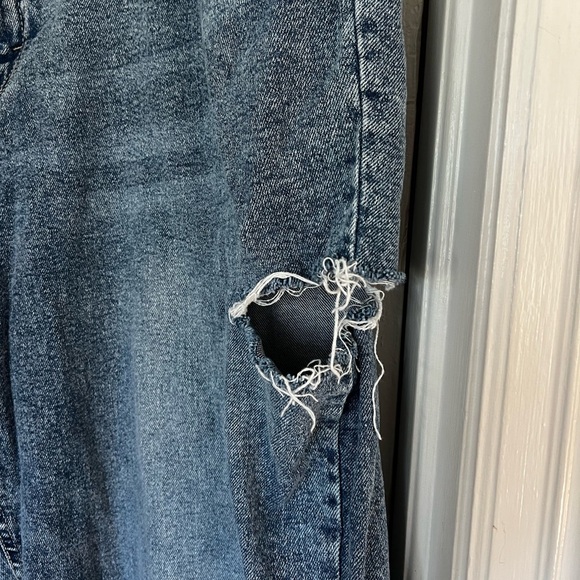 Wild Fable 90s Relaxed Straight Jeans Size 17 Distressed High Waist Vintage y2k - Picture 3 of 8